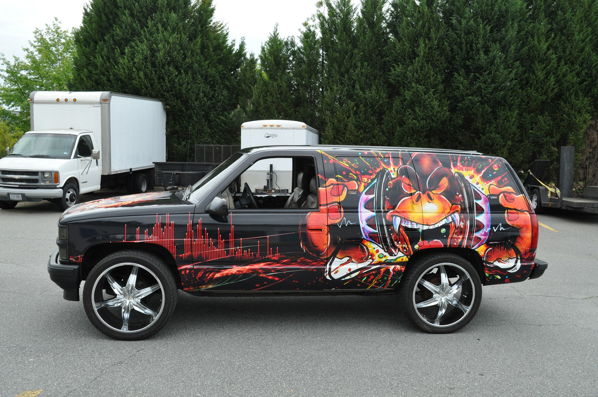 Tahoe – Custom “One Loud” Wrap